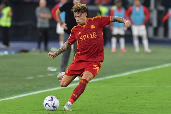 佩杜拉:加拉塔萨雷为扎莱夫斯基开出6倍薪水,在罗马年薪30万欧